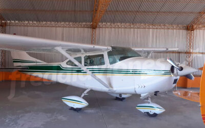 CESSNA 182 J