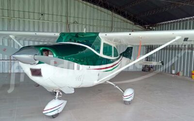CESSNA 182