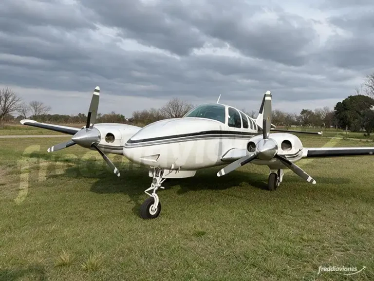 BEECHCRAFT BE58T BARON en venta - Freddi Aviones